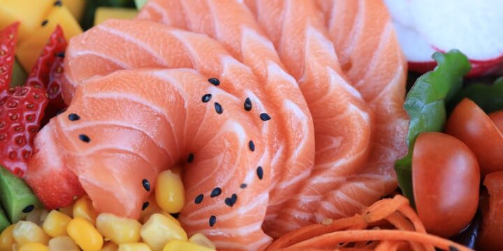 Poke Bowl with Salmon