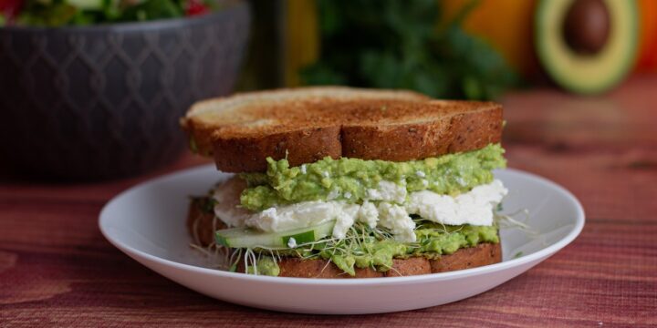 toast, vegan sandwich, vegan breakfast